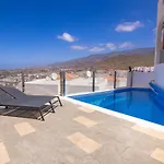 Holiday home Mirador Balcon Del Atlantico Y Piscina Privada Costa Adeje (Tenerife)